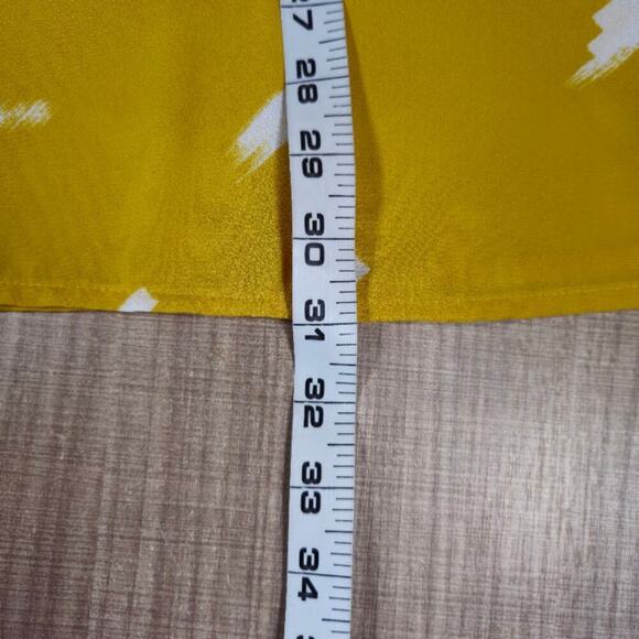 Apt 9 Button Up Top Womens Size 4X Yellow Pockets Career Preppy Artsy Classic - Picture 7 of 9